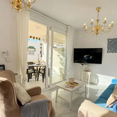 Medina Blue Апартаменти Нерха